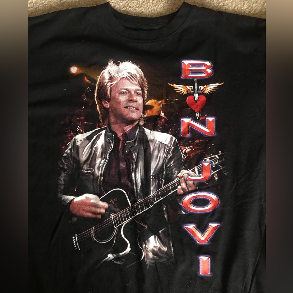 Vintage Bon Jovi tshirt hot rock brand size 2XL